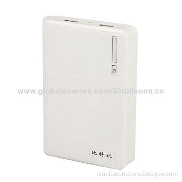 Power bank charger with 8,800MAh capacity, 2 USB Port & LED flashing